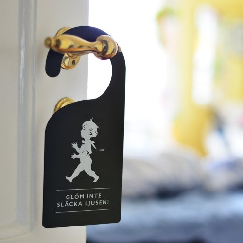 Dörrhängare "Glöm inte släcka ljusen"