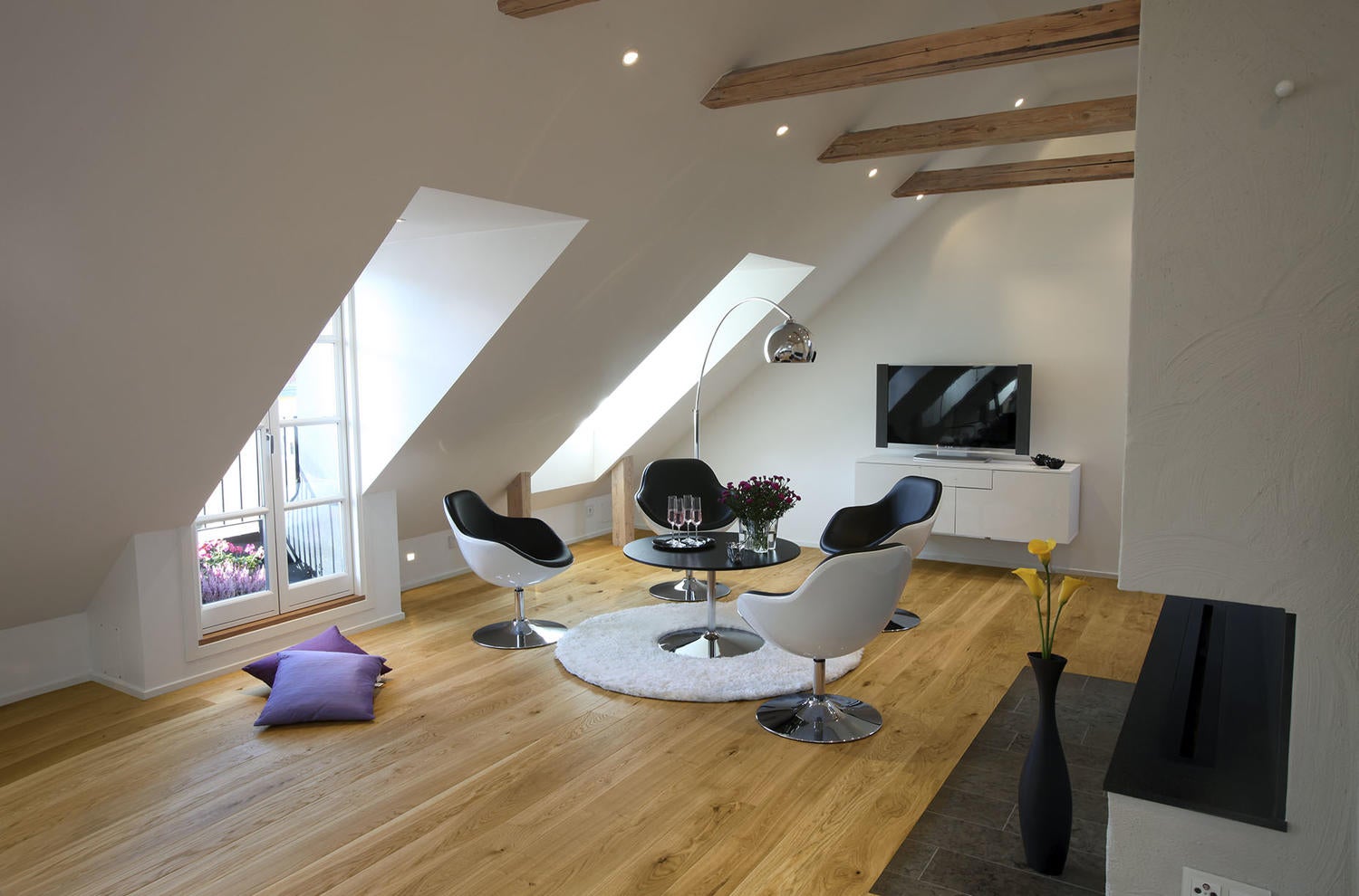 Pure | Ek Rustic Plank