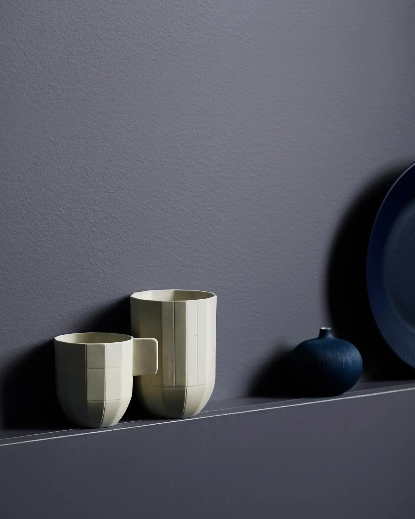 Dunkelgrå 4638 - Jotun Lady Pure Color 10L