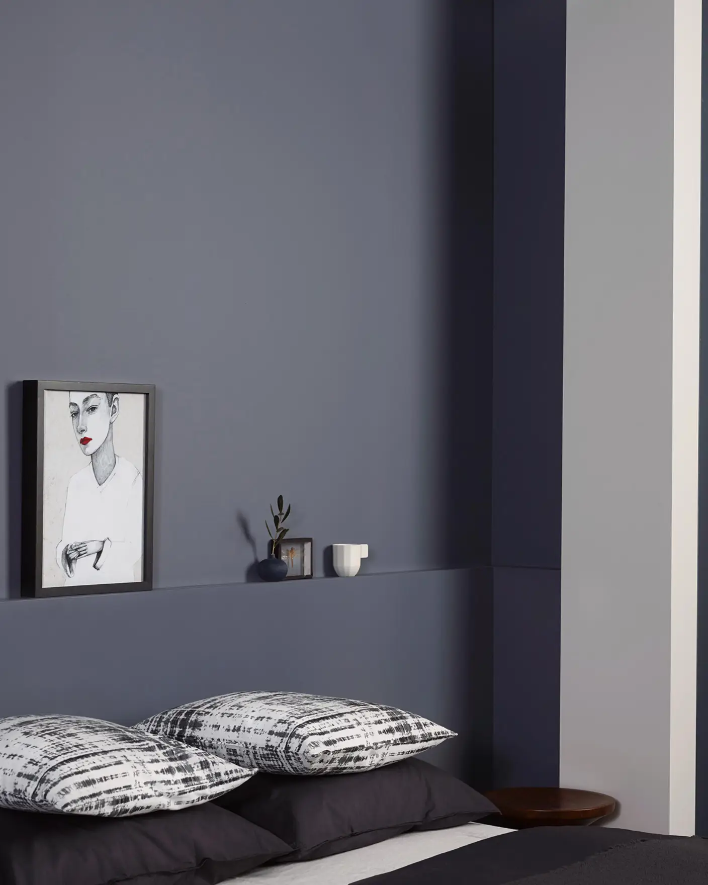 Dunkelgrå 4638 - Jotun Lady Pure Color