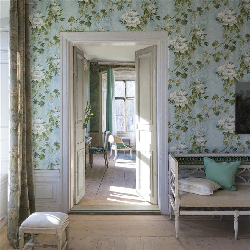 Designers Guild - Floreale - Wide Caprifoglio Wallpapers