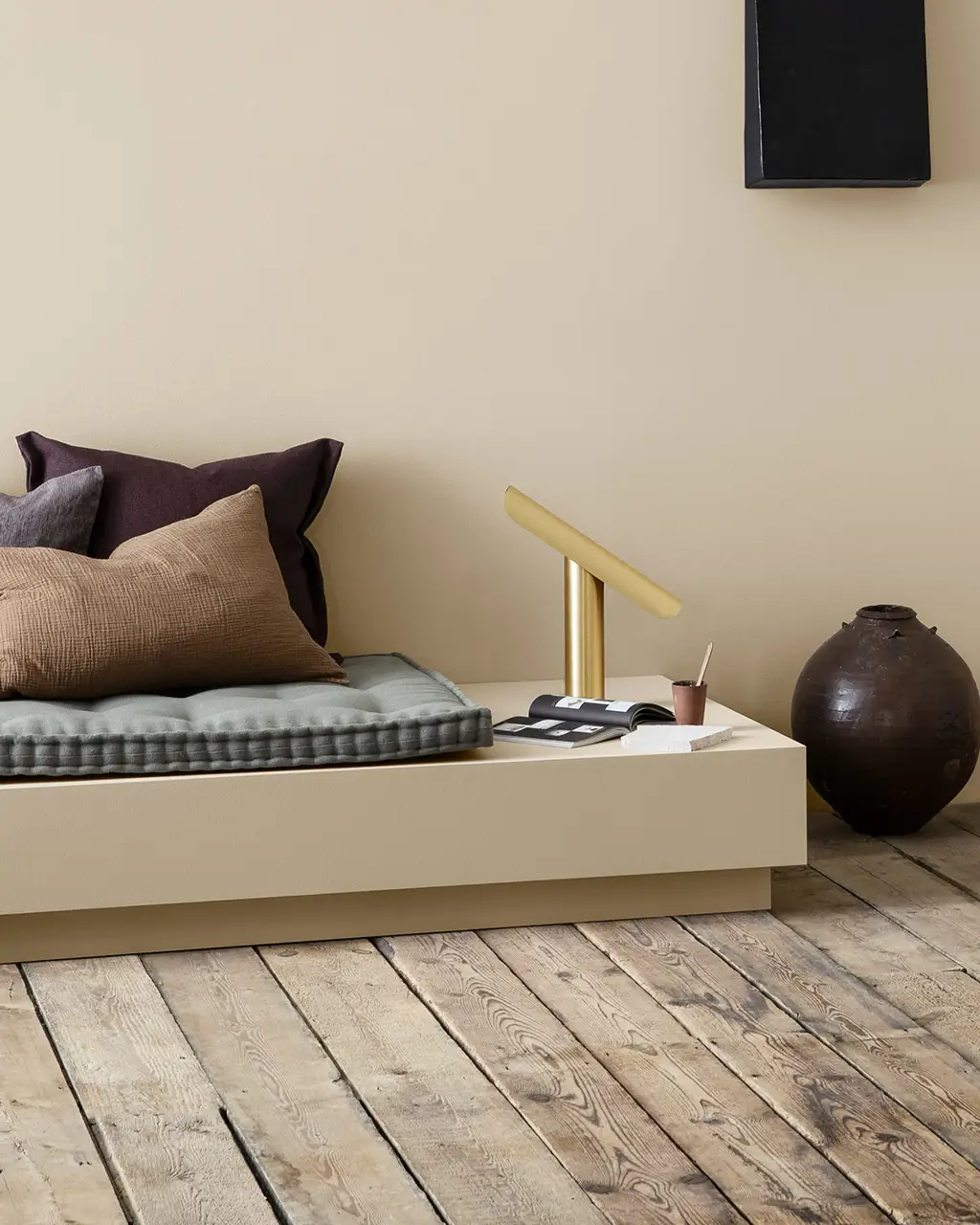 Observe 1303 - Jotun Lady Pure Color 0.75L