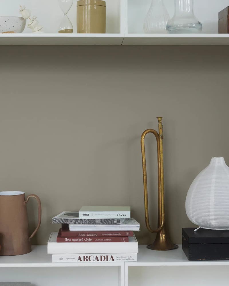 Form 1352 - Jotun Lady Pure Color