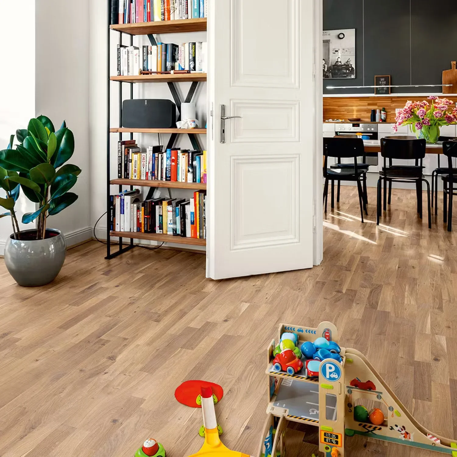 Ek L Vild Borstad Vit Mattlack | 3-stav