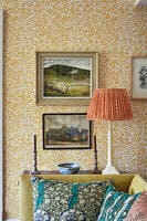Willow Yellow Queen Square Wallpapers