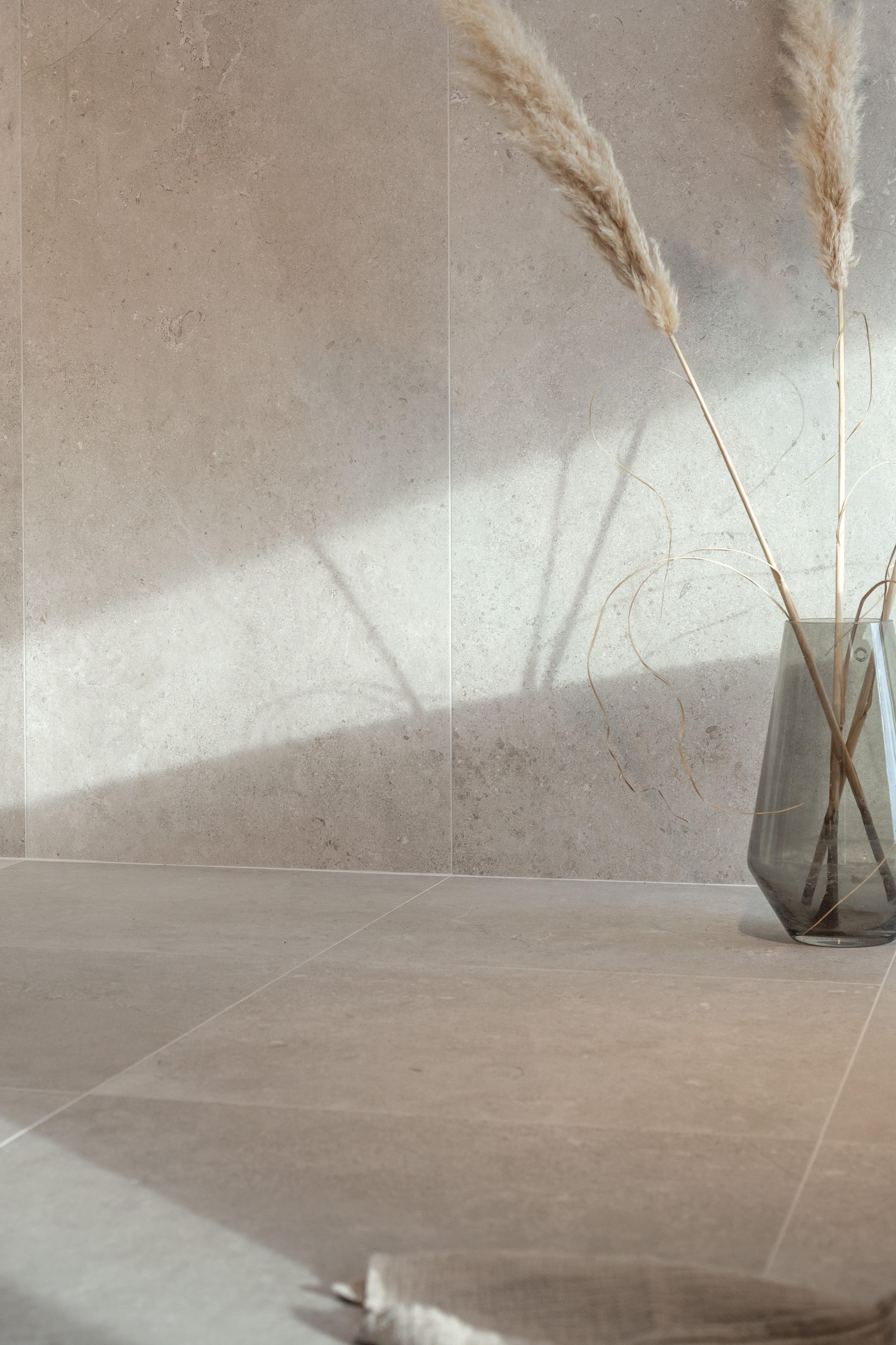 Hemse Grå 60x60 sågad