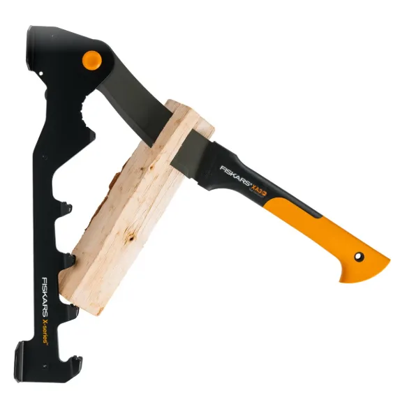 Väggfäste Fiskars X-Series för Vedklyv
