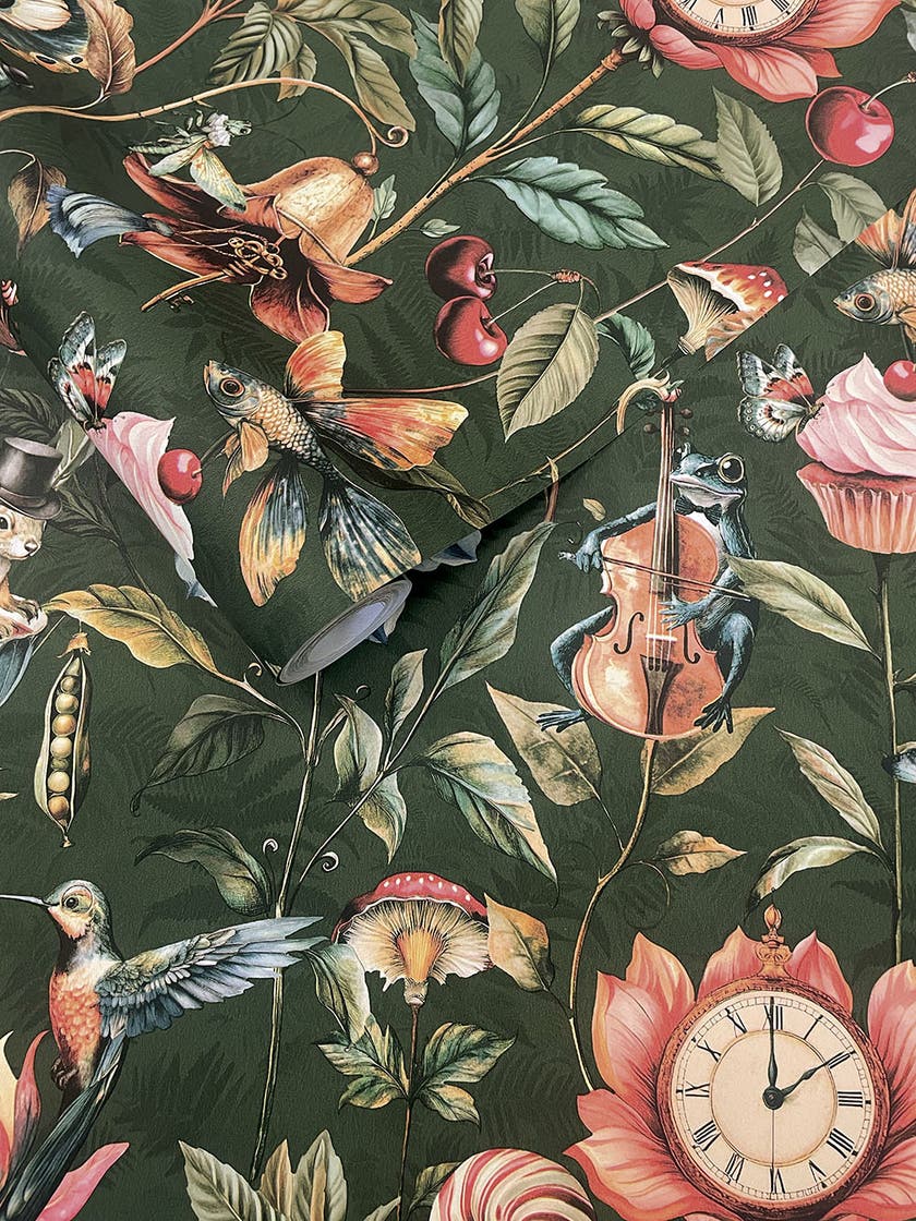 Intrade - Elysium Green Tales of the Manor Tapet