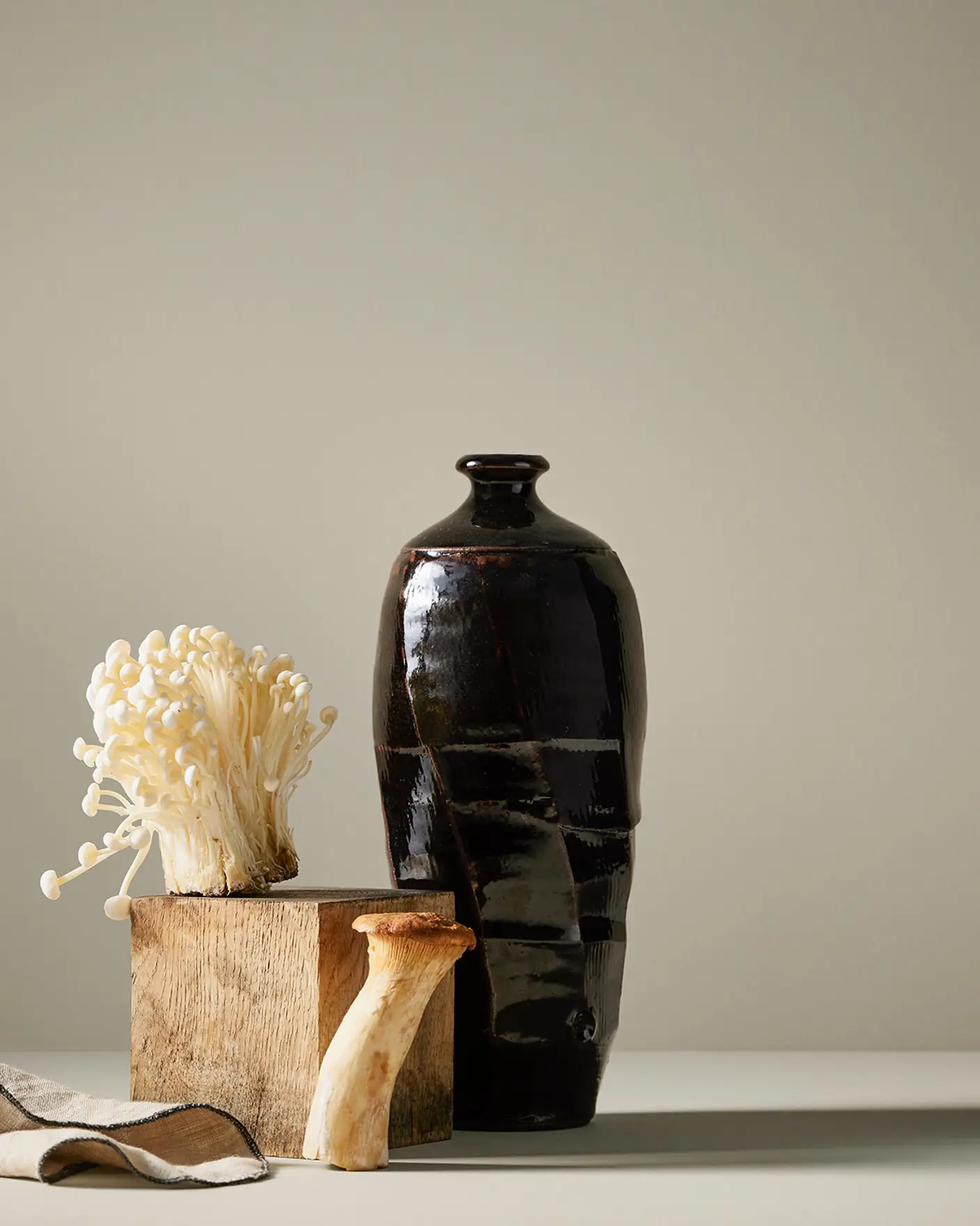 Antwerp Beige 12290  - Jotun Lady Pure Color