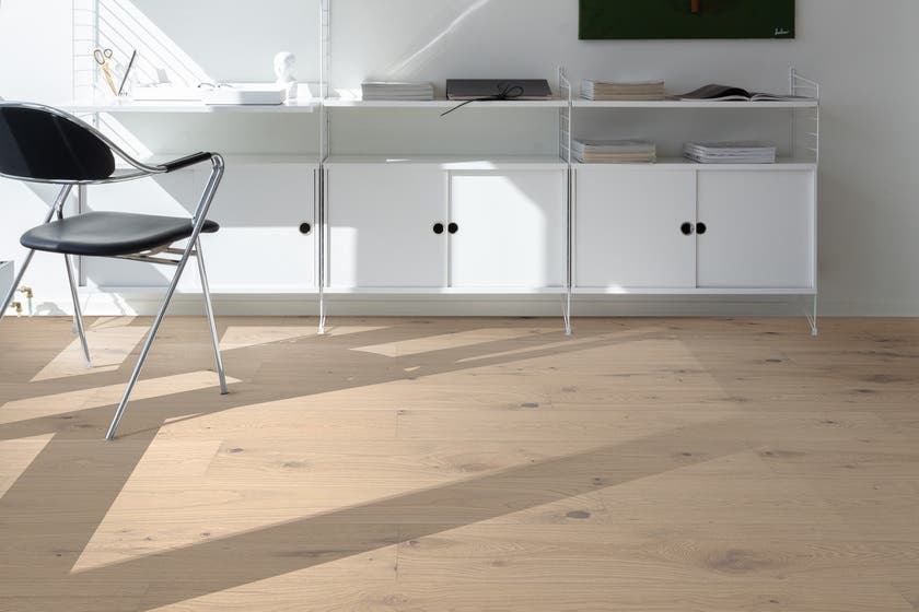 Maxwood Lodge - EK Unique Elegant Grå