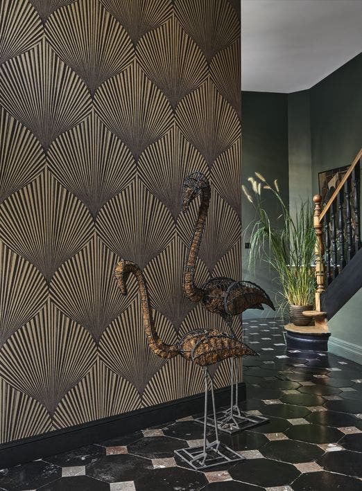 SEMIRAMIS NOIR REGLISSE BABYLONE CAD