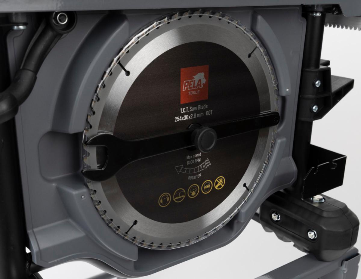 Bordssåg Pela 1800W