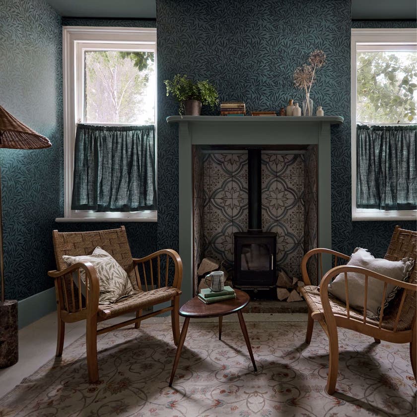 Morris & Co - Emerys Willow Emery Blue Emery Walkers House Wall