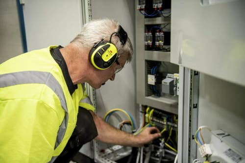 Hörselkåpa 3M Peltor WS Alert X