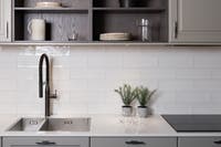 Village Vit blank 10x30