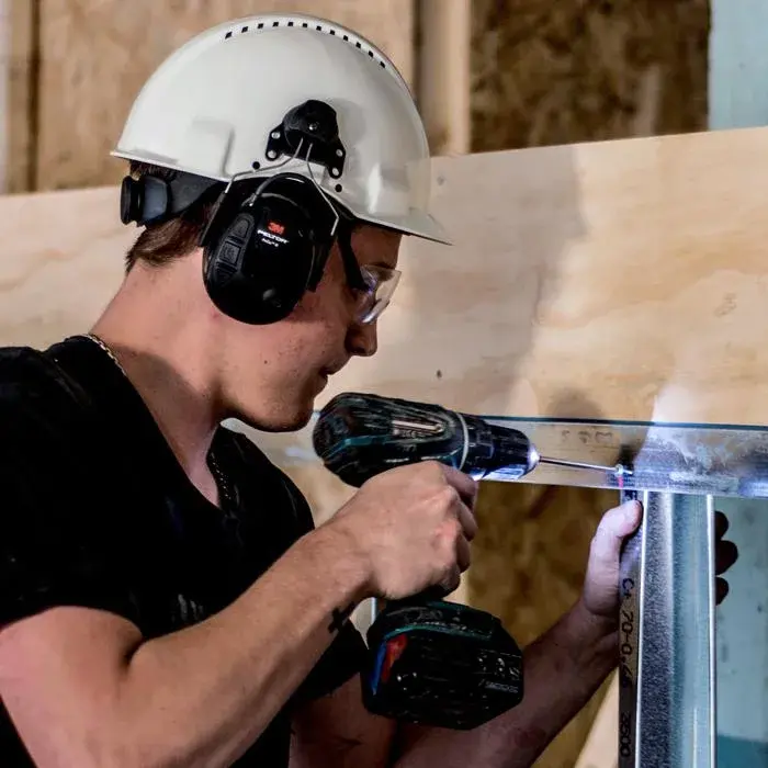 Hörselkåpa 3M Peltor Protac III Slim - Hjälmmonterad