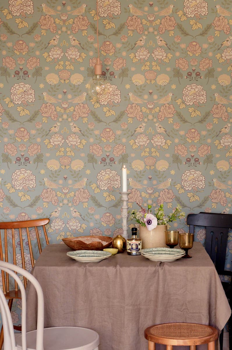 Majvillan - June Poetry