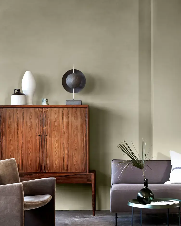 Green Harmony 8252 - Jotun Lady Pure Color