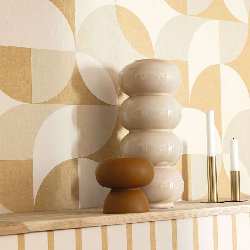 Charly Beige
