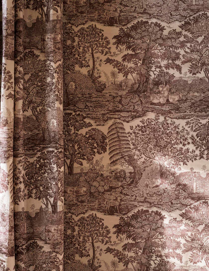 Highgrove Toile Oak