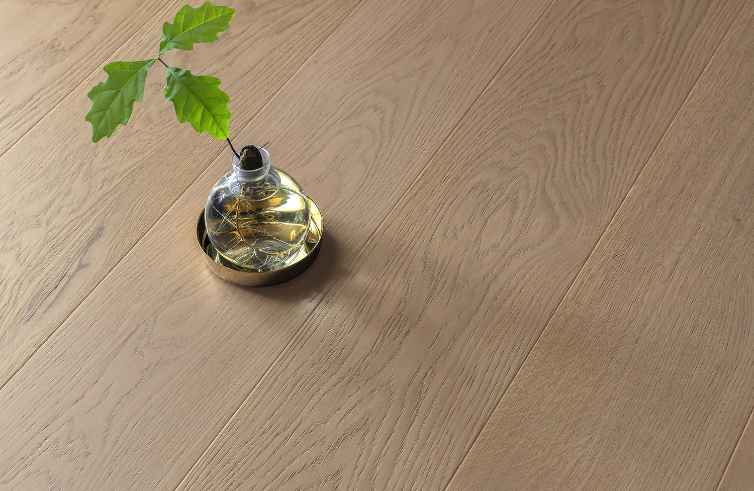 Shade | Ek Soft Beige Plank