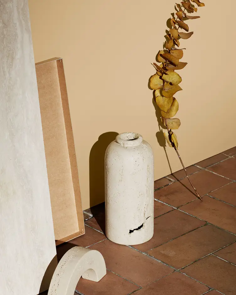 Gul Antik 1392 - Jotun Lady Pure Color 10L