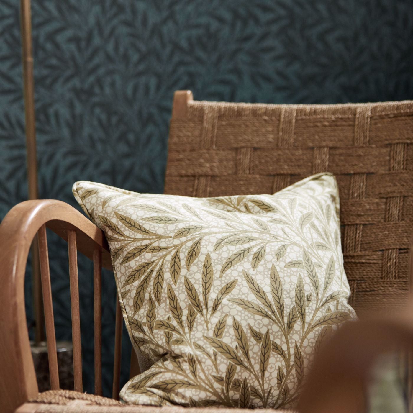 Morris & Co - Emerys Willow Emery Blue Emery Walkers House Wall