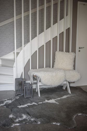 Grim Kohud Mountain Grey/White