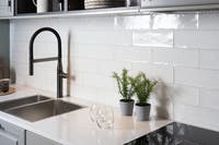 Village Vit blank 10x30