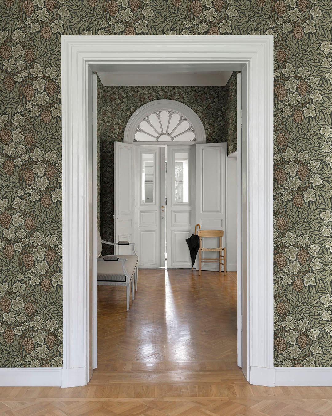 Midbec Tapeter - Vine