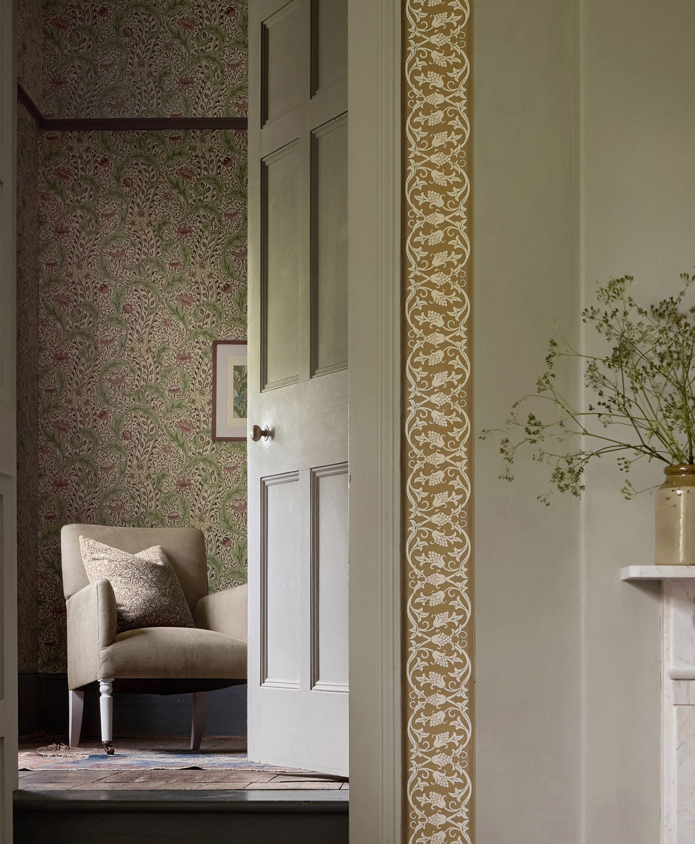 Morris & Co - St Johns Border Sussex Rush