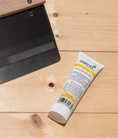 Osmo Träspackel - 7306 Svart